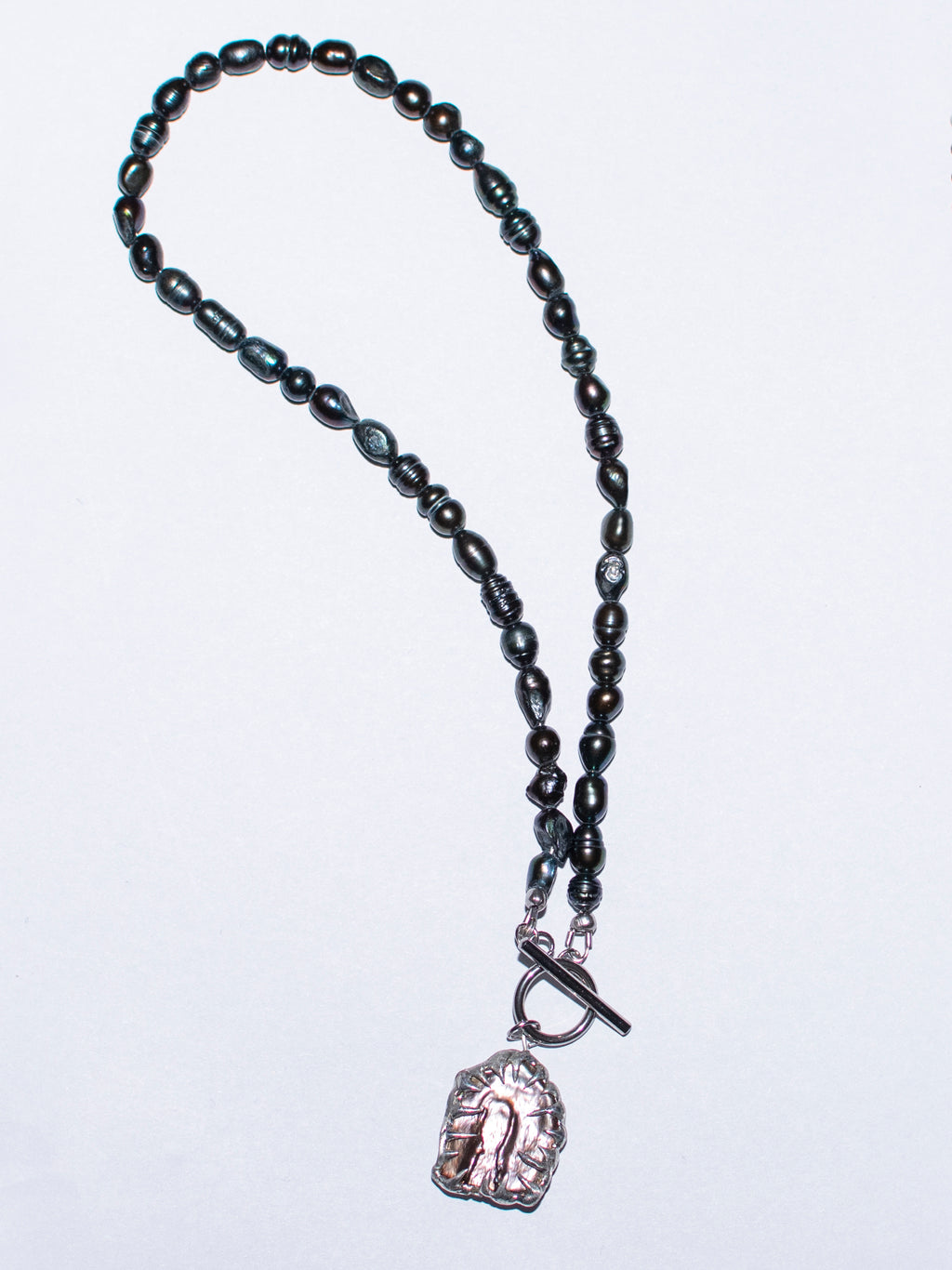 Black pearl necklace