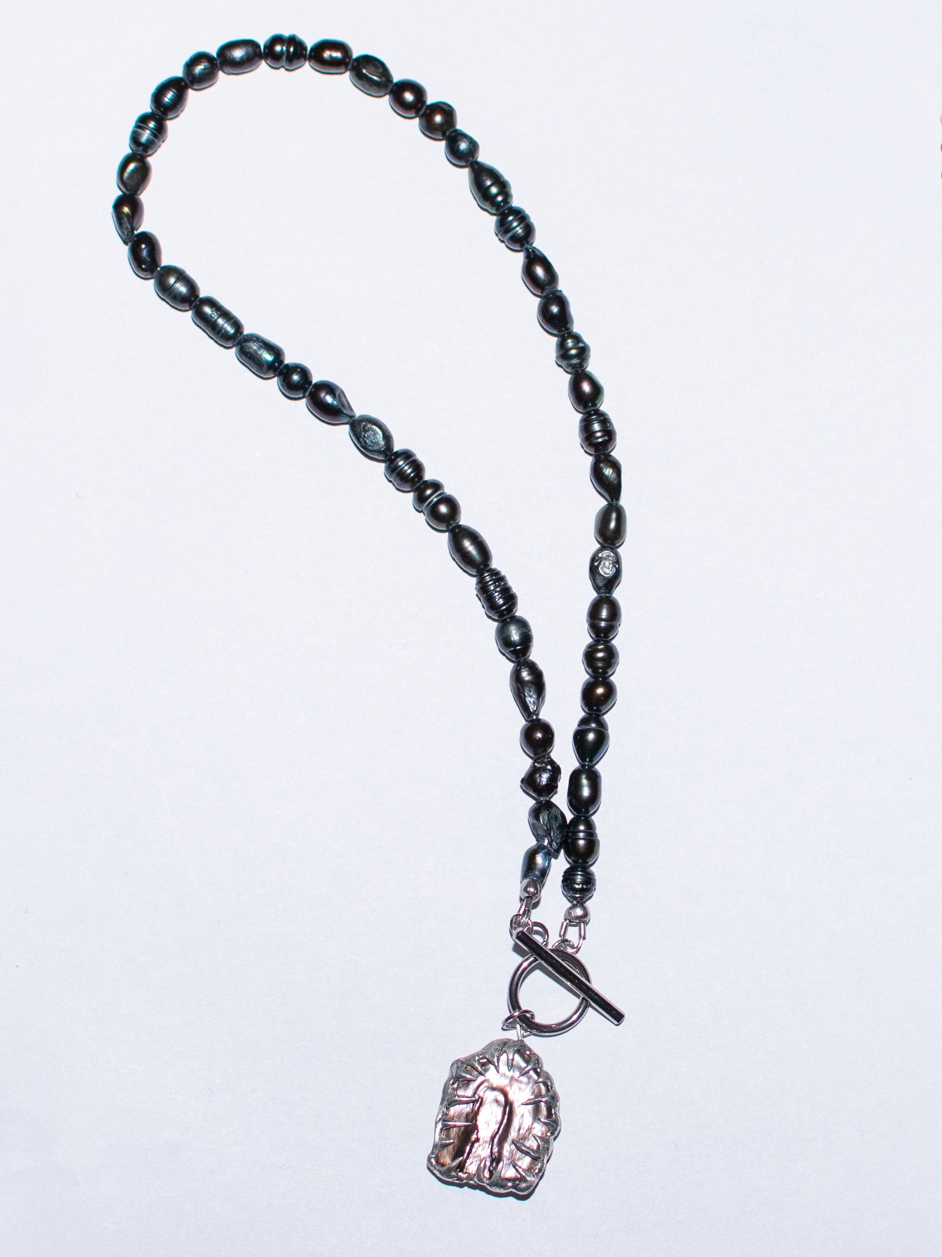 Black pearl necklace
