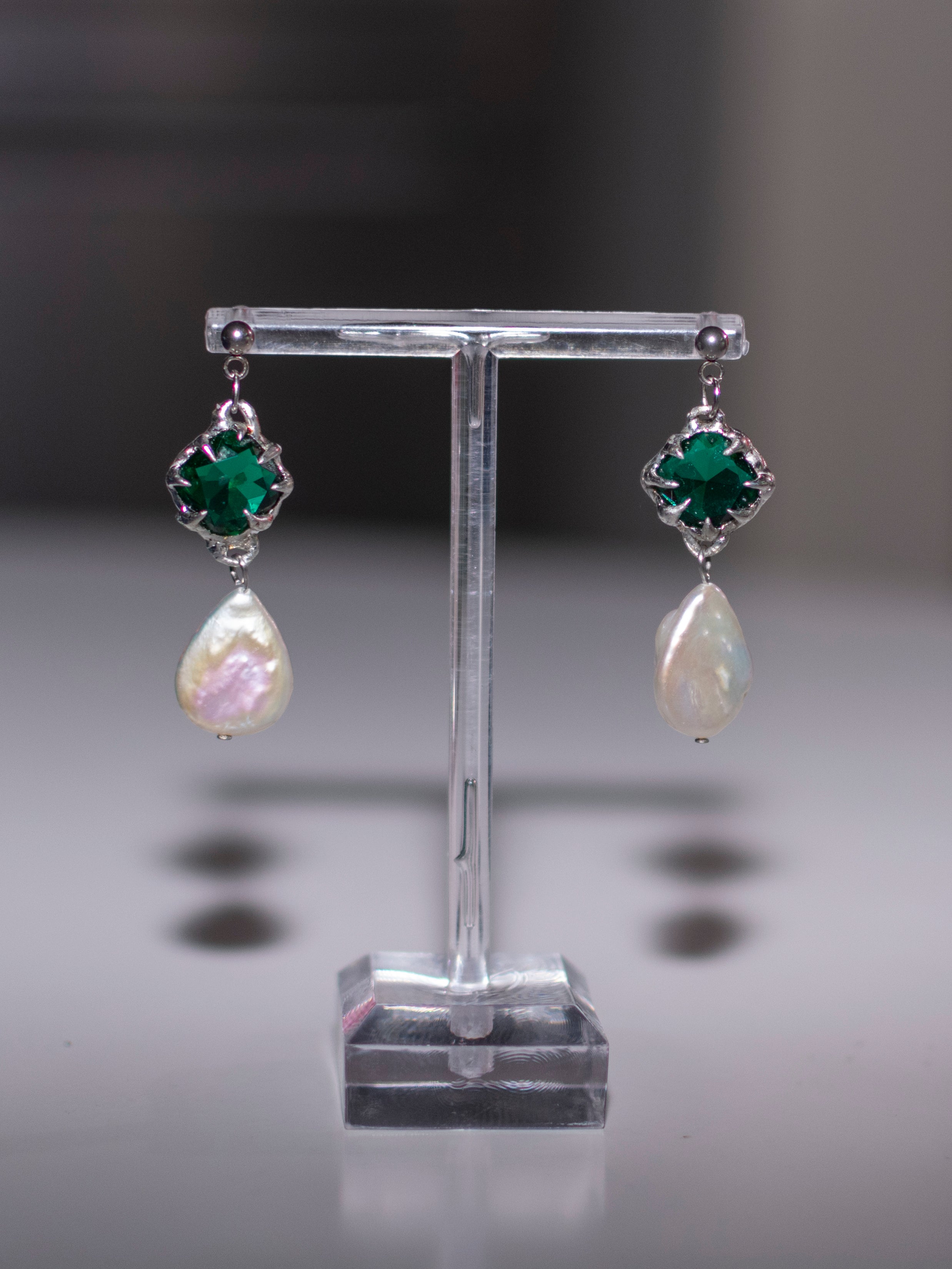 Green crystal earrings