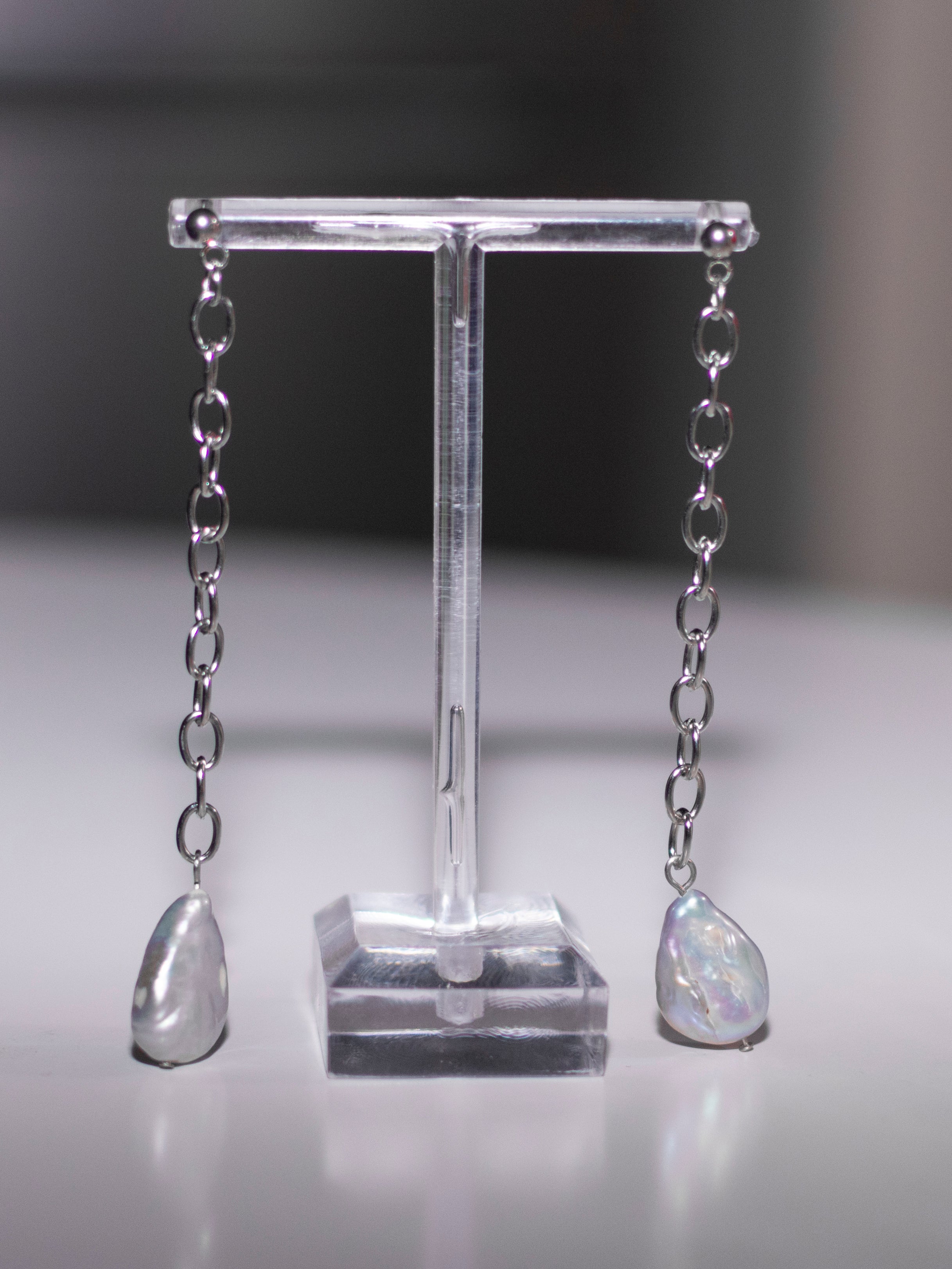 Grey chain earrings