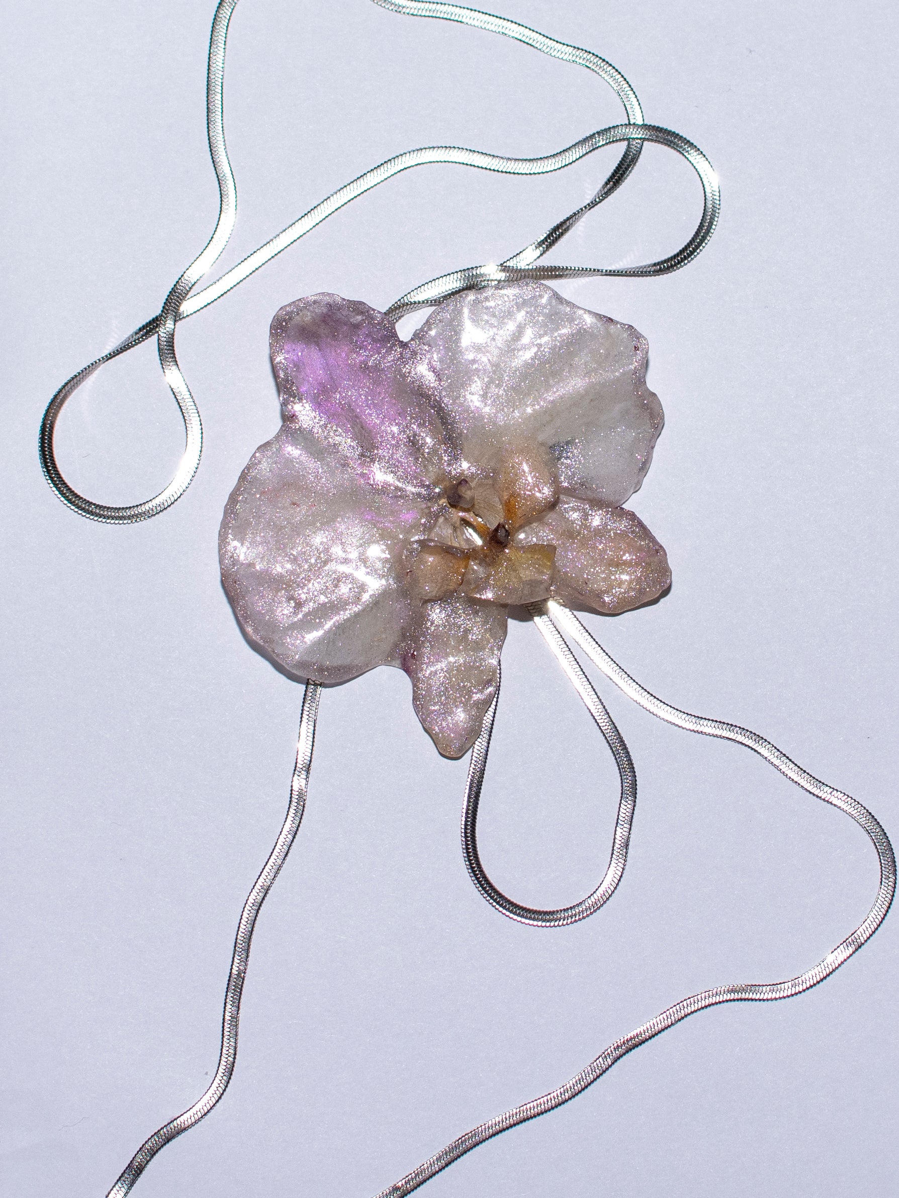 Orchid chain necklace